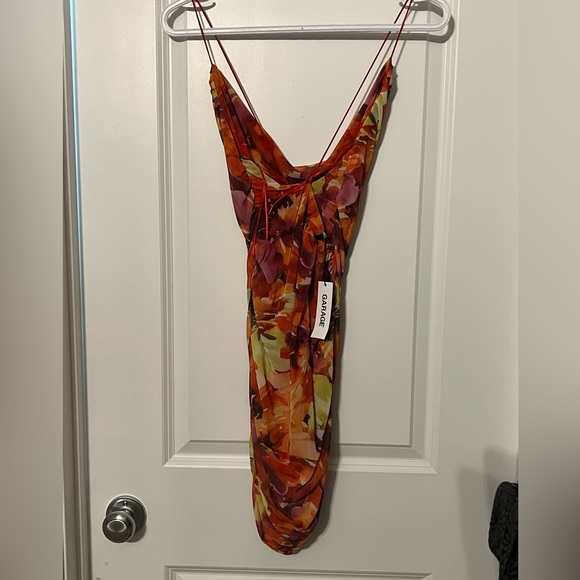 Garage size medium chiffon spaghetti strap dress - Picture 2 of 4